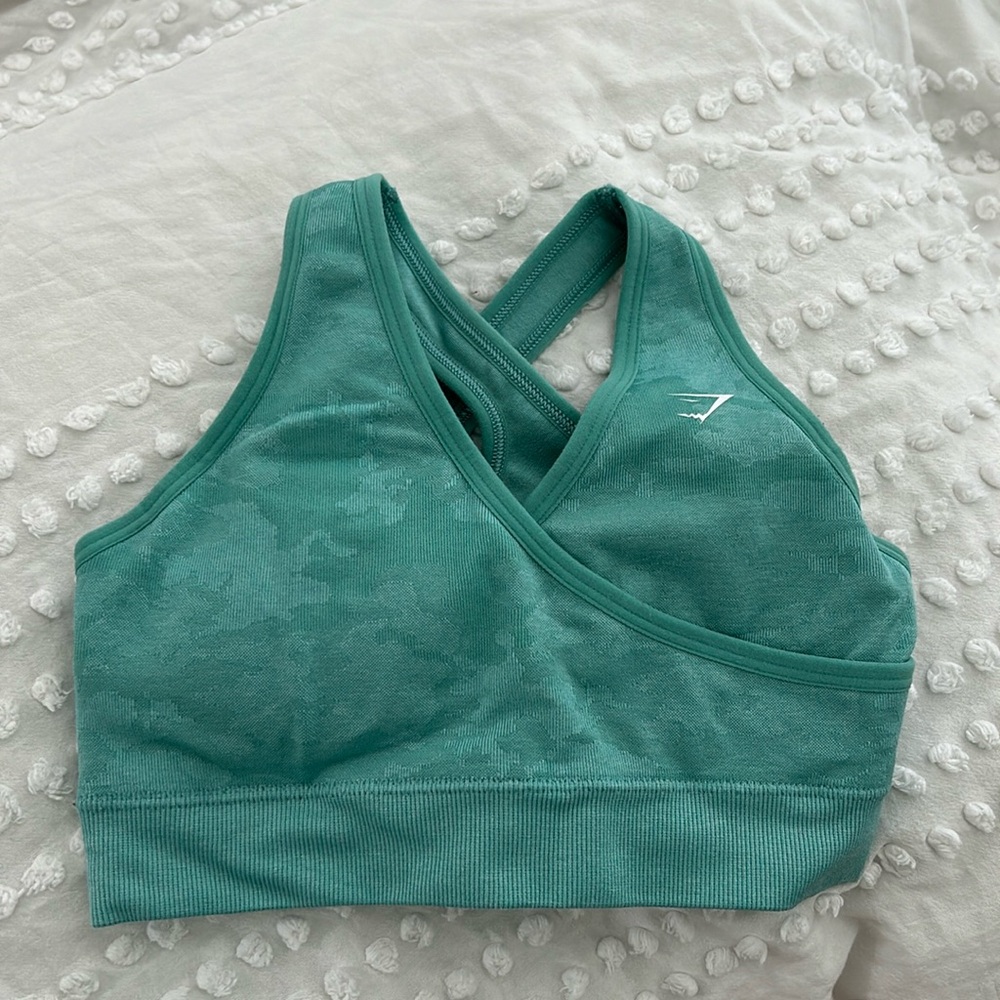 Gymshark camo sports bra